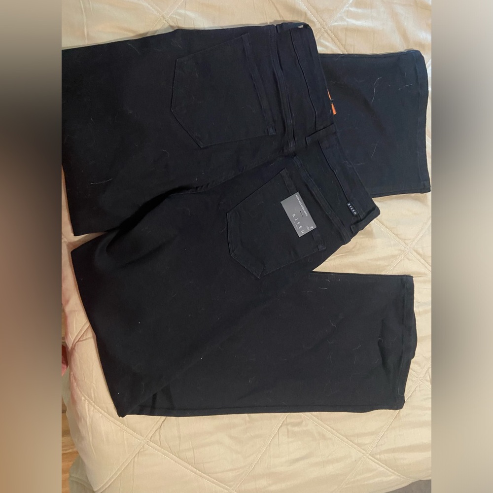 Risen crossover jeans
